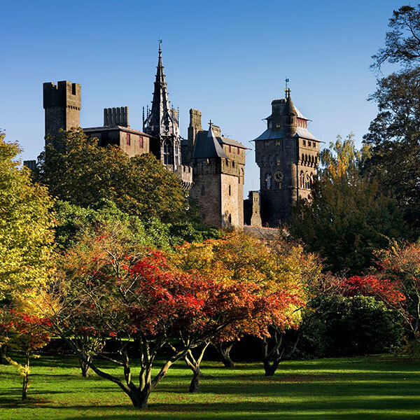 Cardiff Castle Bute Park   Castle 